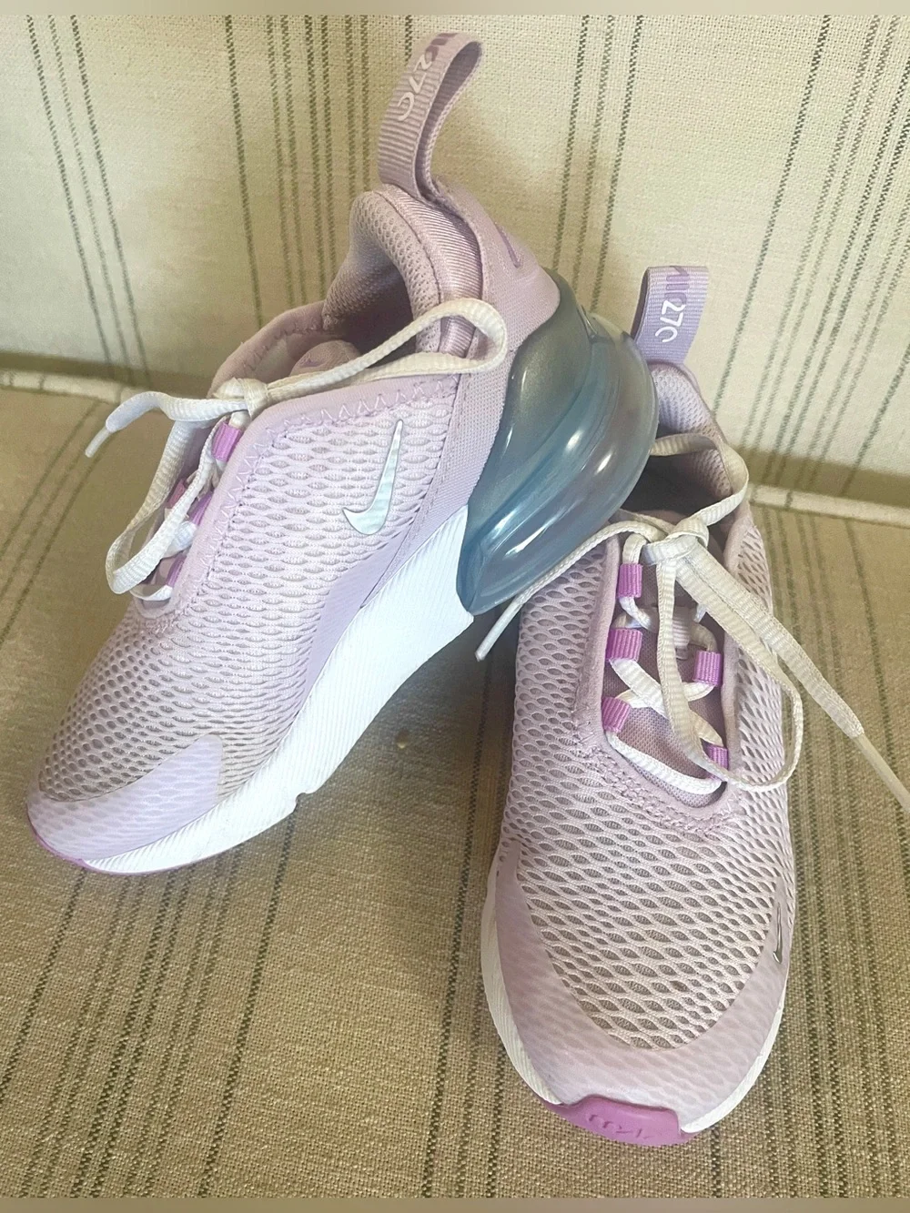Nike Air Max 270 Metallic Silver/Fuchsia/White – Size Girls 12C IH0412-530